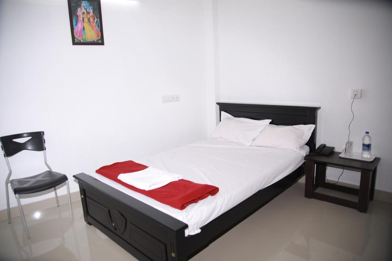 Hotel Meghna Residency Thiruvananthapuram Exterior foto