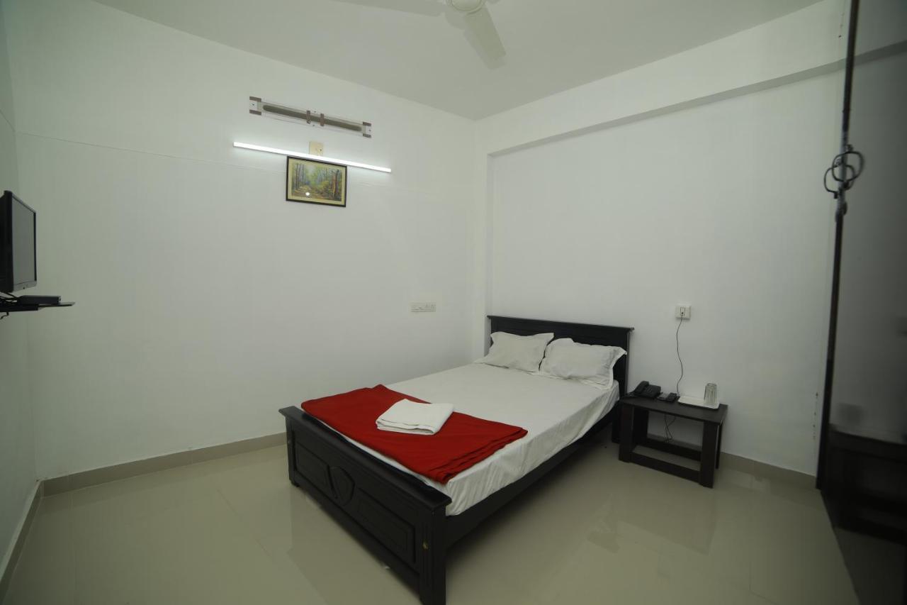Hotel Meghna Residency Thiruvananthapuram Exterior foto