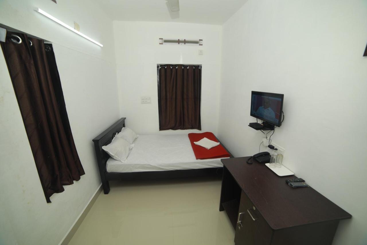 Hotel Meghna Residency Thiruvananthapuram Exterior foto