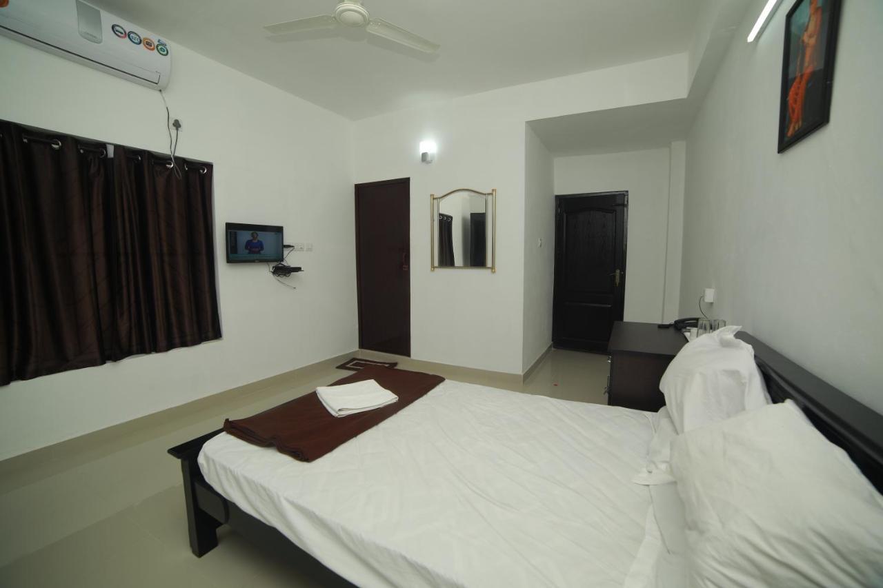 Hotel Meghna Residency Thiruvananthapuram Exterior foto